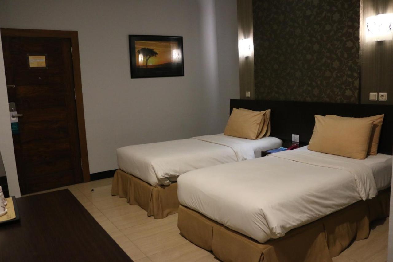 Hotel Roditha Banjarbaru Banjarmasin  Exterior foto